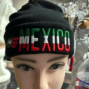 Mexico 🇲🇽 Beanie Winter Hat. Gorra Mexico 🇲🇽 para el frío